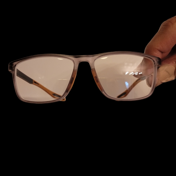 Reading Glasses x1.0 - Picture 3 of 6